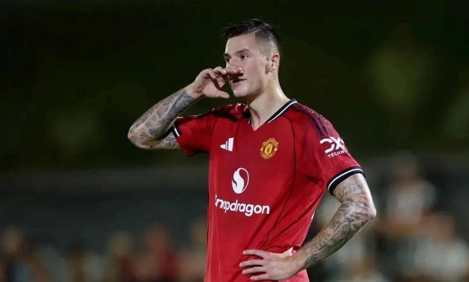 S15下注网站-RB莱比锡球员连续破门，领先他队进一步