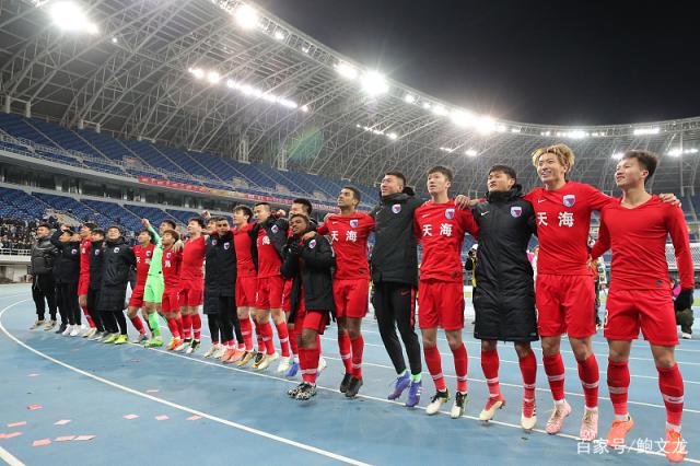 包含武汉卓尔球员集体爆发，连胜多场比赛的词条